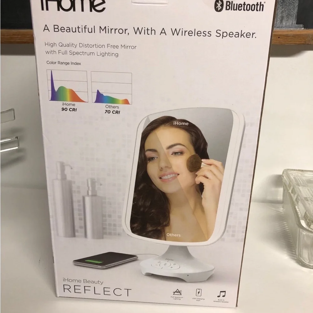 💡 iHome Vanity Mirror w/ Bluetooth, Speakerphone & USB Charging 💄